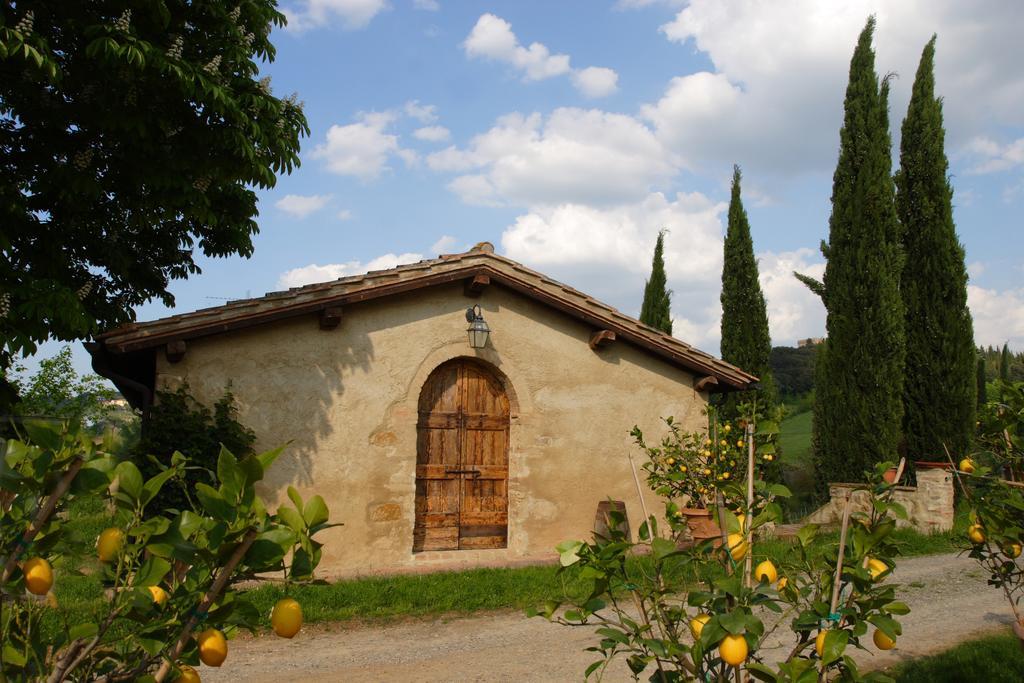 Tenuta Il Tresto ปอจจิบองซี ภายนอก รูปภาพ